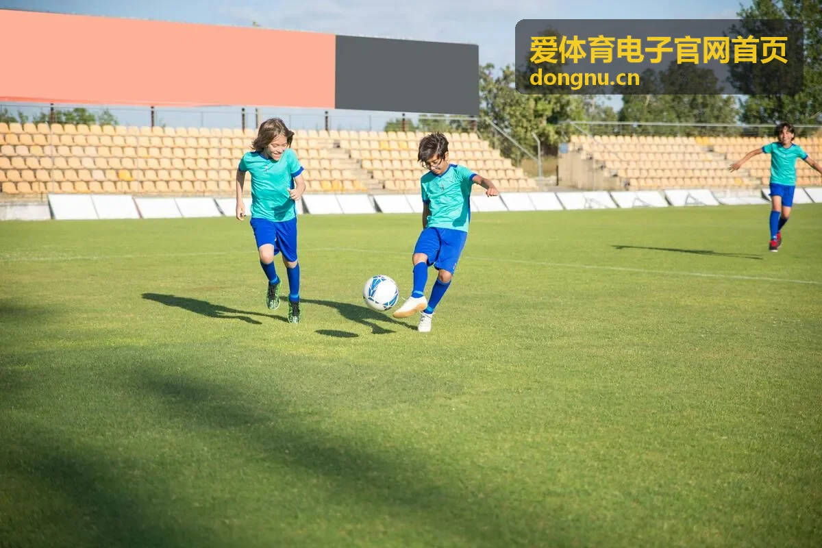 爱体育电子篮球电子计分台设备展示